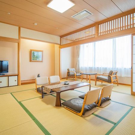 Kōchi Chres酒店 外观 照片