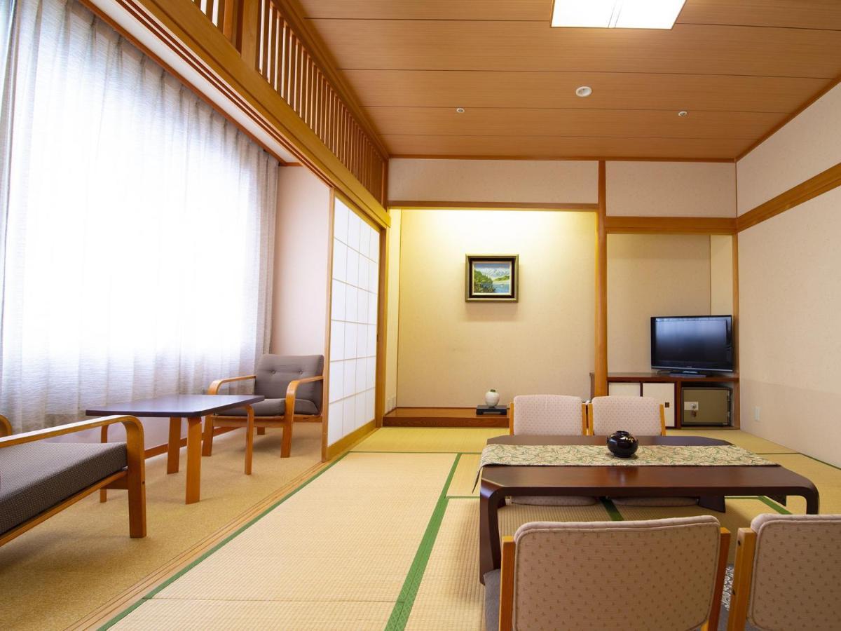 Kōchi Chres酒店 外观 照片